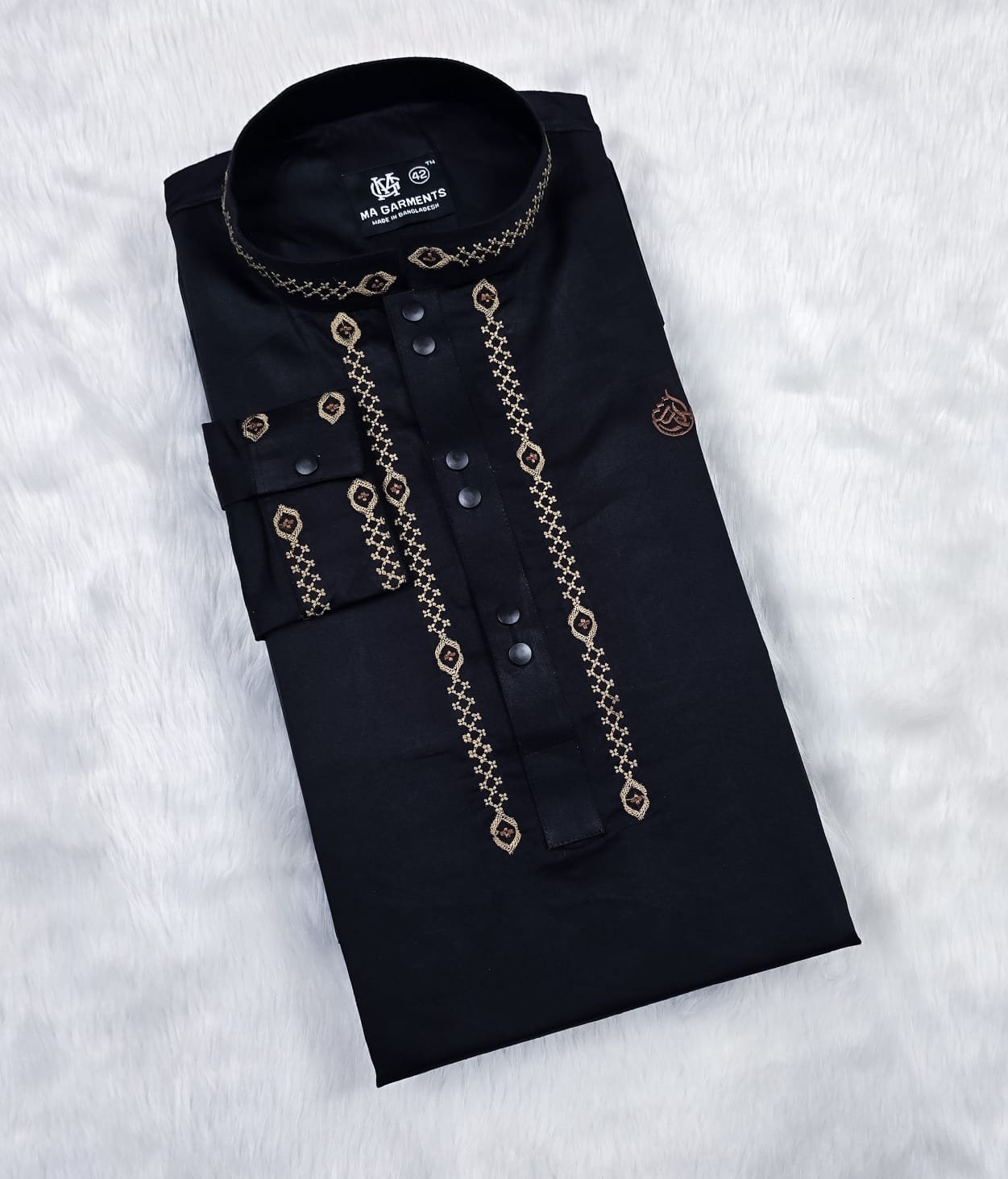 প্রিমিয়াম ফ্ল্যাট এমব্রয়ডারি পাঞ্জাবী